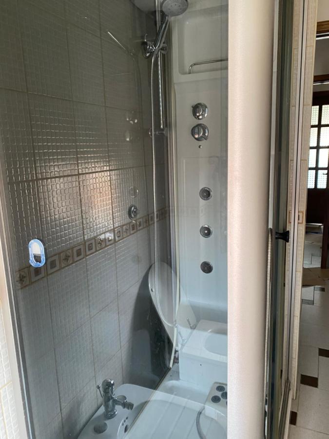 ホテル Casa Vacanze Gilli カリアリ エクステリア 写真